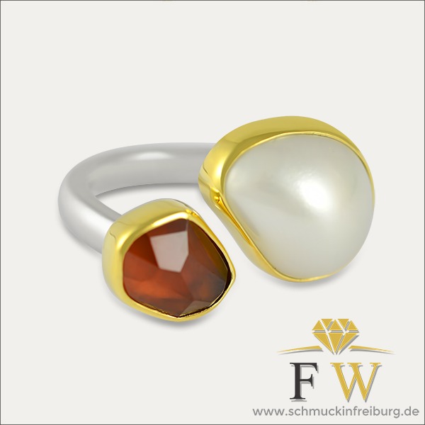 granat perle pearl silber silver gold rot red ring schmuck handmade handarbeit goldschmied freiburg